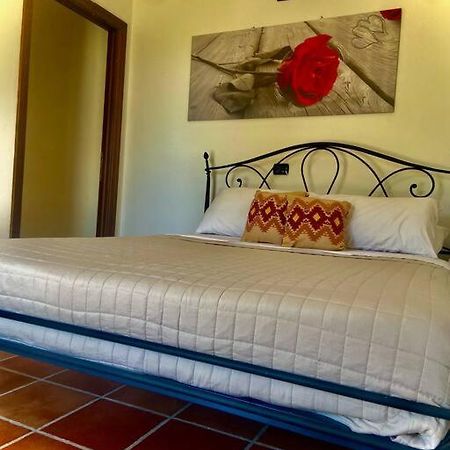 Camera Villa Sarda Aurora Elmas Dış mekan fotoğraf